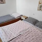Проживание в семье Domcek Janina *