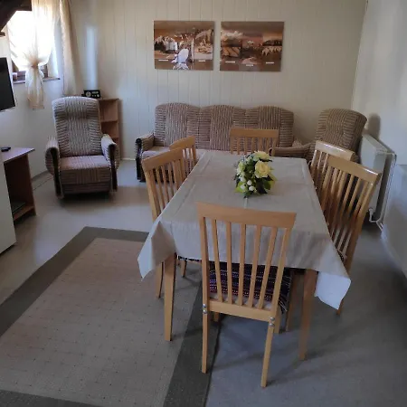 Domcek Janina Kwatera prywatna