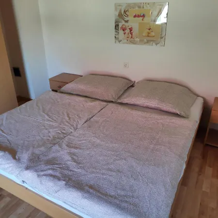 Domcek Janina Suchá Hora